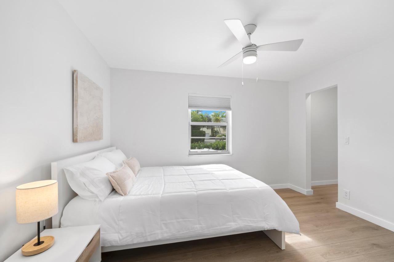 M Lake Worth Beach - Modern Villas Near West Palm Beach, Chic Retro Vibes, King Bed, Cozy Backyard, Bbq, Workspace, High-Speed Internet, Free Parking, 5 Minutes To Downtown & Beach Eksteriør billede