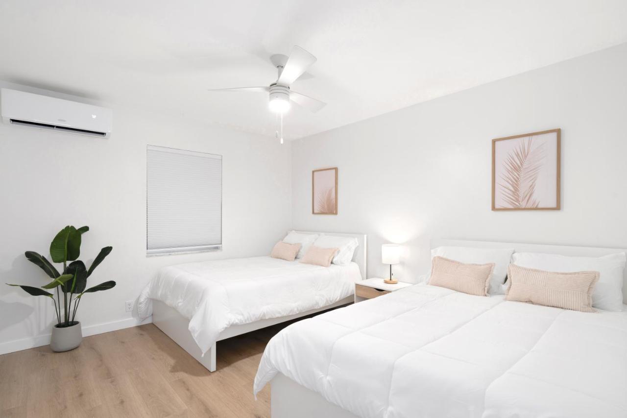 M Lake Worth Beach - Modern Villas Near West Palm Beach, Chic Retro Vibes, King Bed, Cozy Backyard, Bbq, Workspace, High-Speed Internet, Free Parking, 5 Minutes To Downtown & Beach Eksteriør billede
