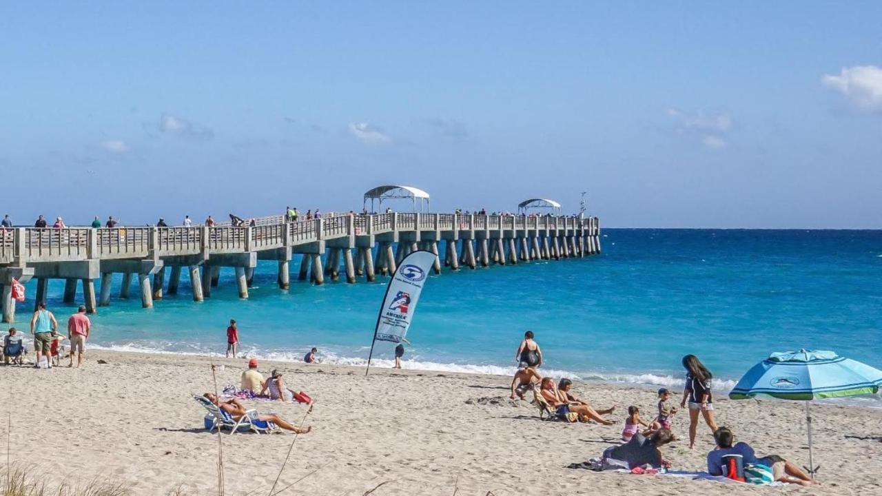 M Lake Worth Beach - Modern Villas Near West Palm Beach, Chic Retro Vibes, King Bed, Cozy Backyard, Bbq, Workspace, High-Speed Internet, Free Parking, 5 Minutes To Downtown & Beach Eksteriør billede