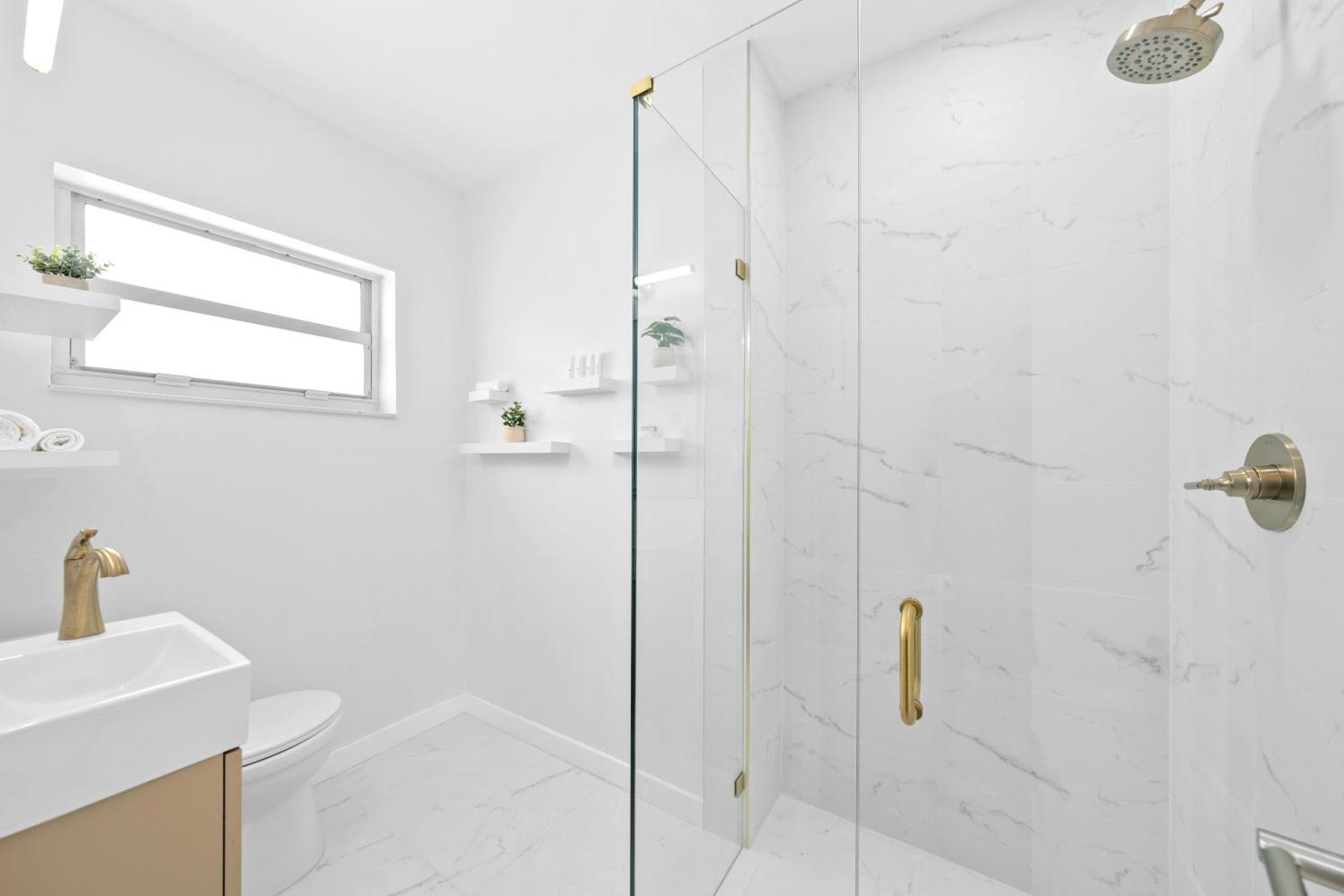 M Lake Worth Beach - Modern Villas Near West Palm Beach, Chic Retro Vibes, King Bed, Cozy Backyard, Bbq, Workspace, High-Speed Internet, Free Parking, 5 Minutes To Downtown & Beach Eksteriør billede