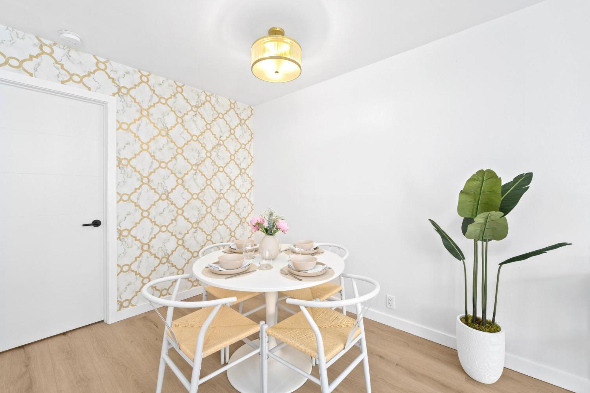 M Lake Worth Beach - Modern Villas Near West Palm Beach, Chic Retro Vibes, King Bed, Cozy Backyard, Bbq, Workspace, High-Speed Internet, Free Parking, 5 Minutes To Downtown & Beach Eksteriør billede