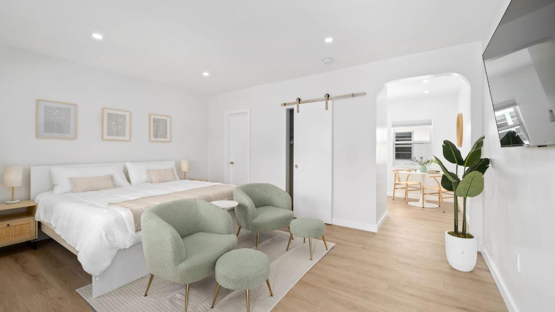 M Lake Worth Beach - Modern Villas Near West Palm Beach, Chic Retro Vibes, King Bed, Cozy Backyard, Bbq, Workspace, High-Speed Internet, Free Parking, 5 Minutes To Downtown & Beach Eksteriør billede