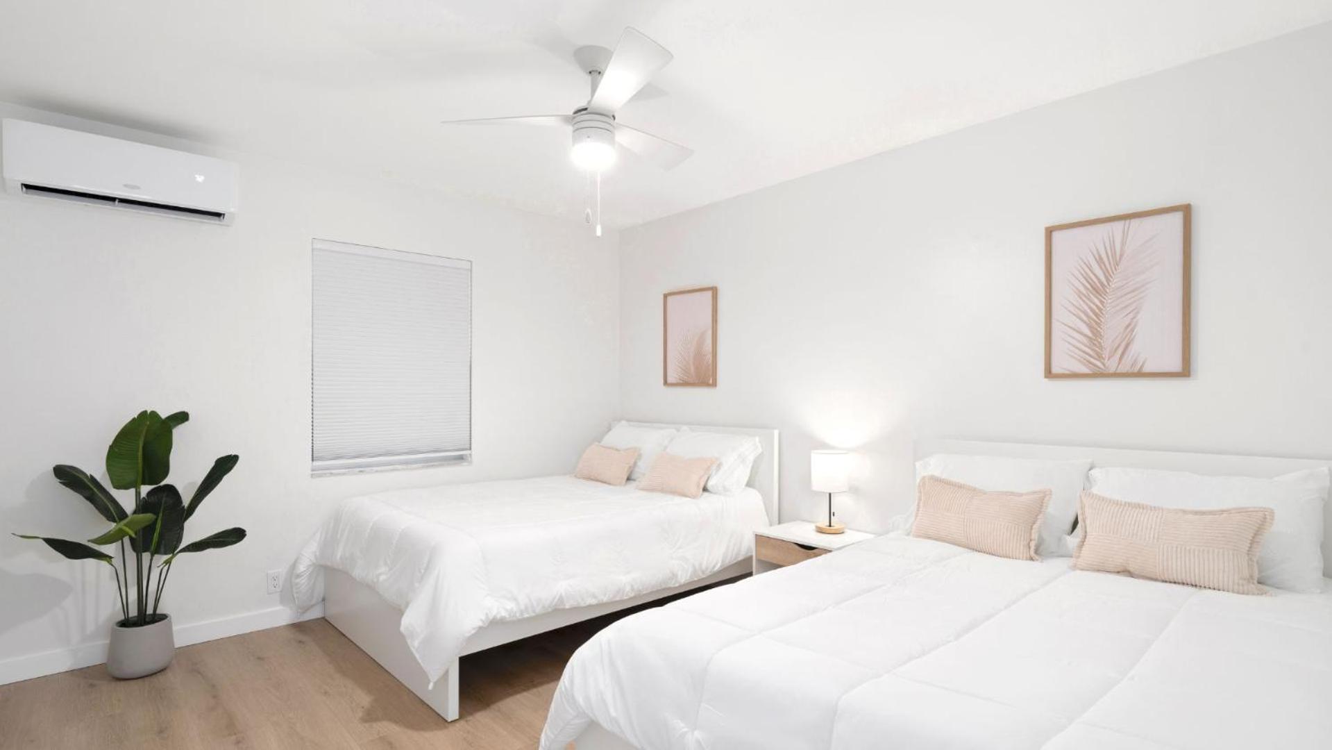 M Lake Worth Beach - Modern Villas Near West Palm Beach, Chic Retro Vibes, King Bed, Cozy Backyard, Bbq, Workspace, High-Speed Internet, Free Parking, 5 Minutes To Downtown & Beach Eksteriør billede